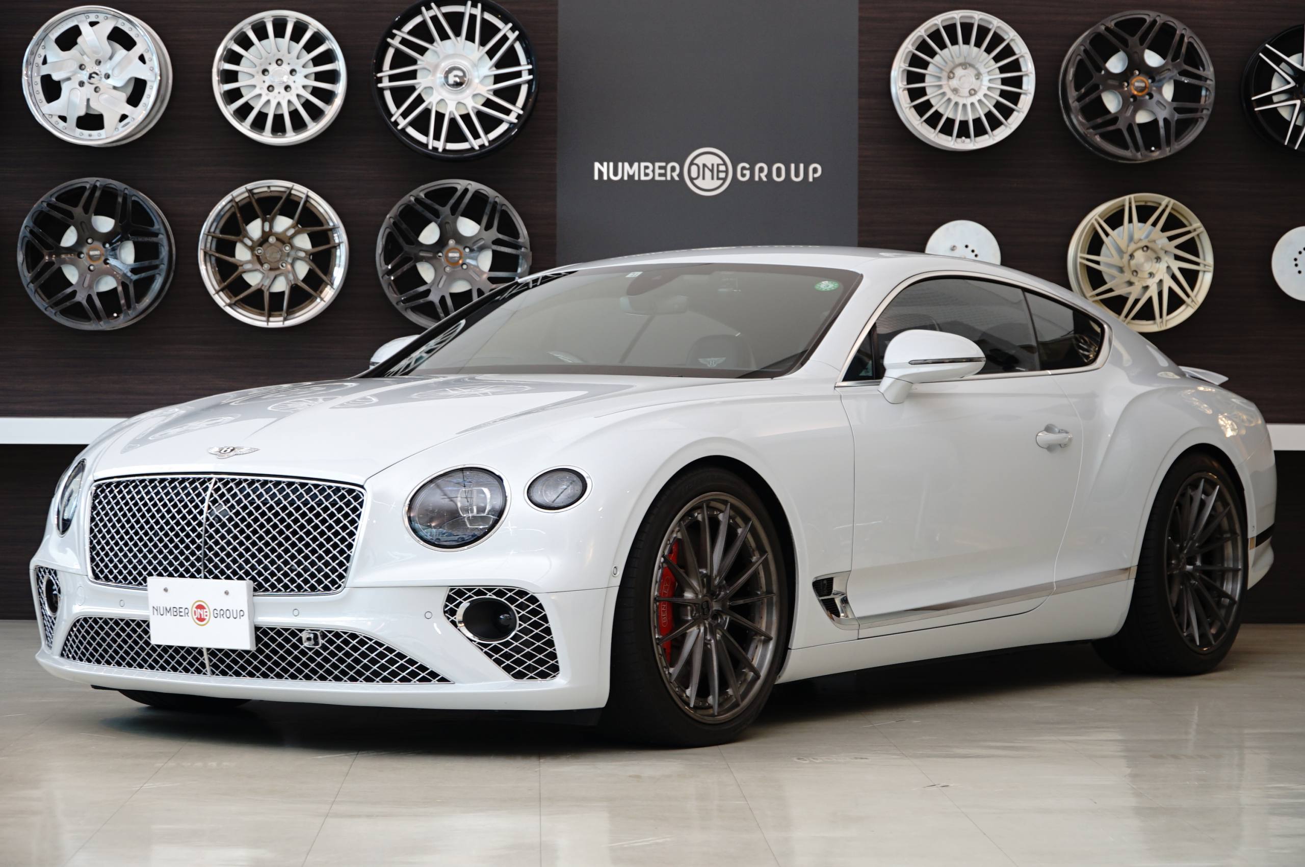 1/1２ ベントレー コンチネンタル GT シルバー BENTLEY 難あり